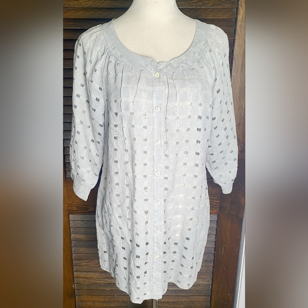Chico's Light Gray Linen Buttondown Blouse, Sheer Boxes w/Sparkle, Sz 1, Medium